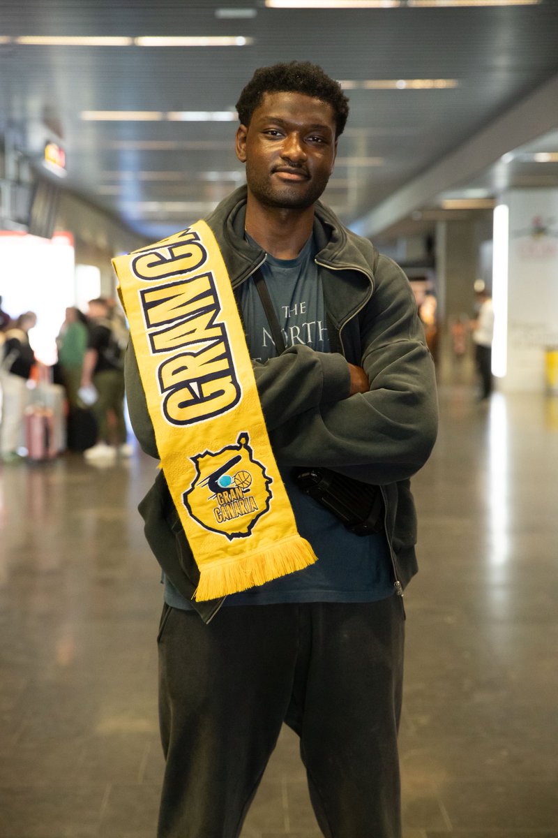 GranCanariaCB's tweet photo. Mezie 🇳🇬🇮🇨🔥 https://t.co/v9yOAVWIsG