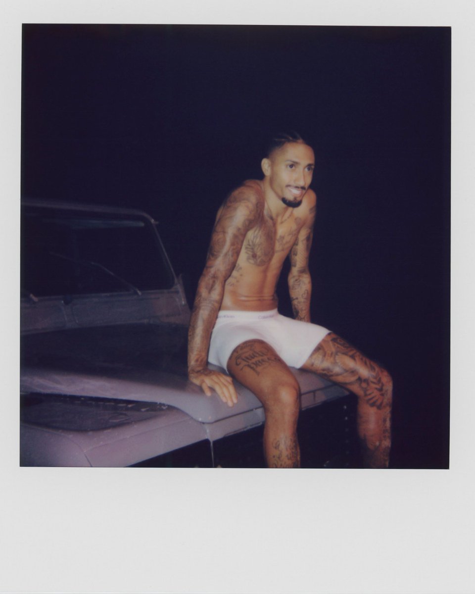 calvinklein tweet media