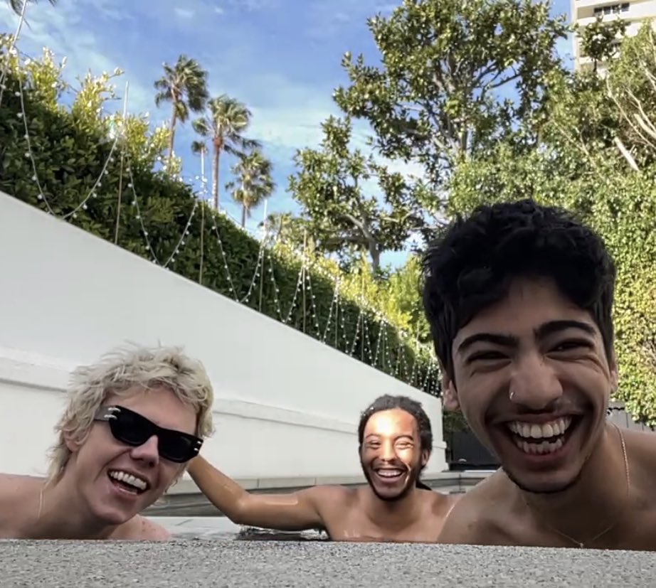 The Kid LAROI Updates tweet media