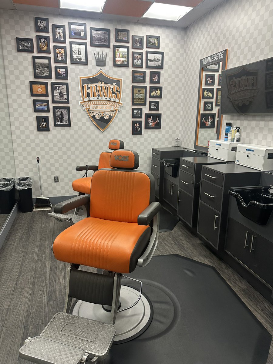 Derek Jones tweet media