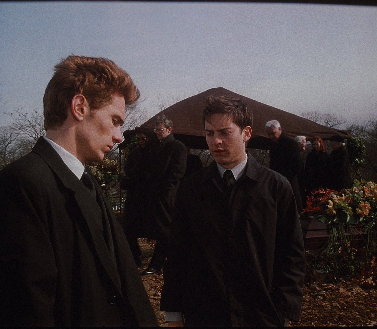 No Context Tobey Maguire tweet media