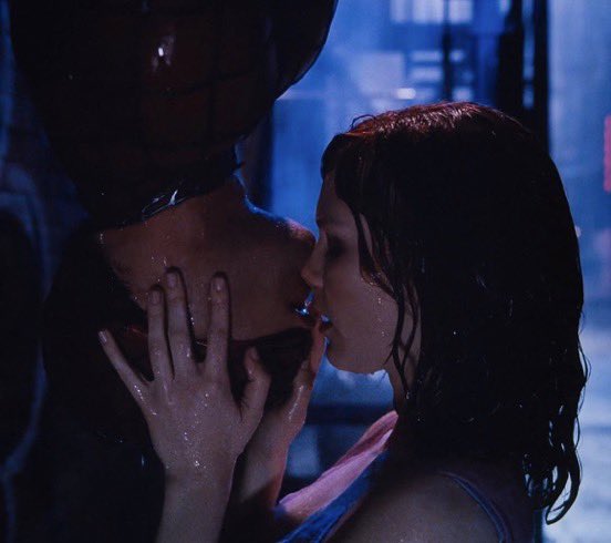 No Context Tobey Maguire tweet media