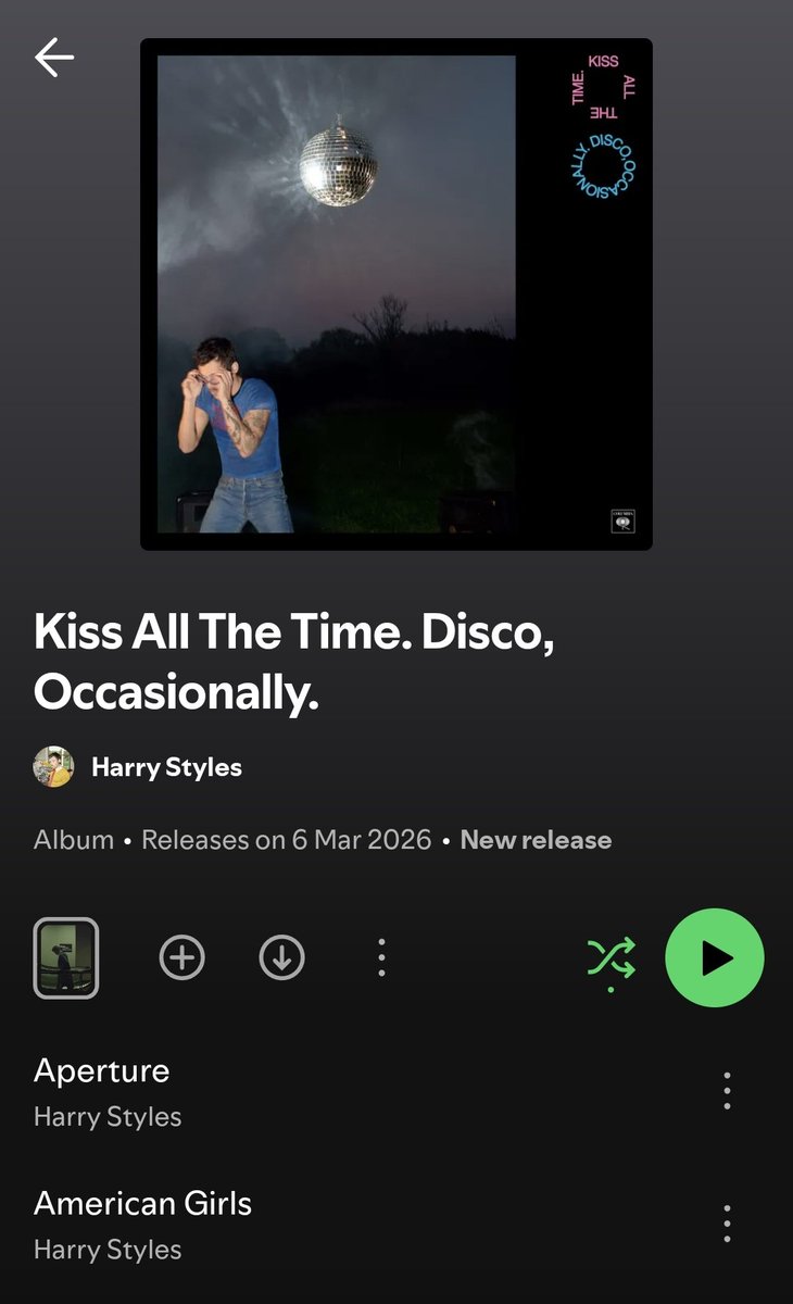 forfolio 🖤 tweet media