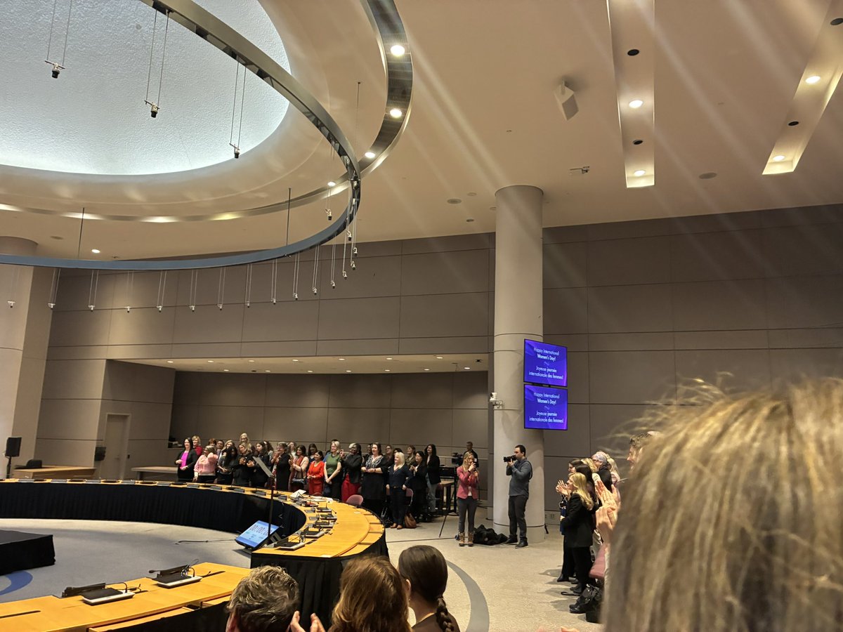 Chief Hutt tweet media