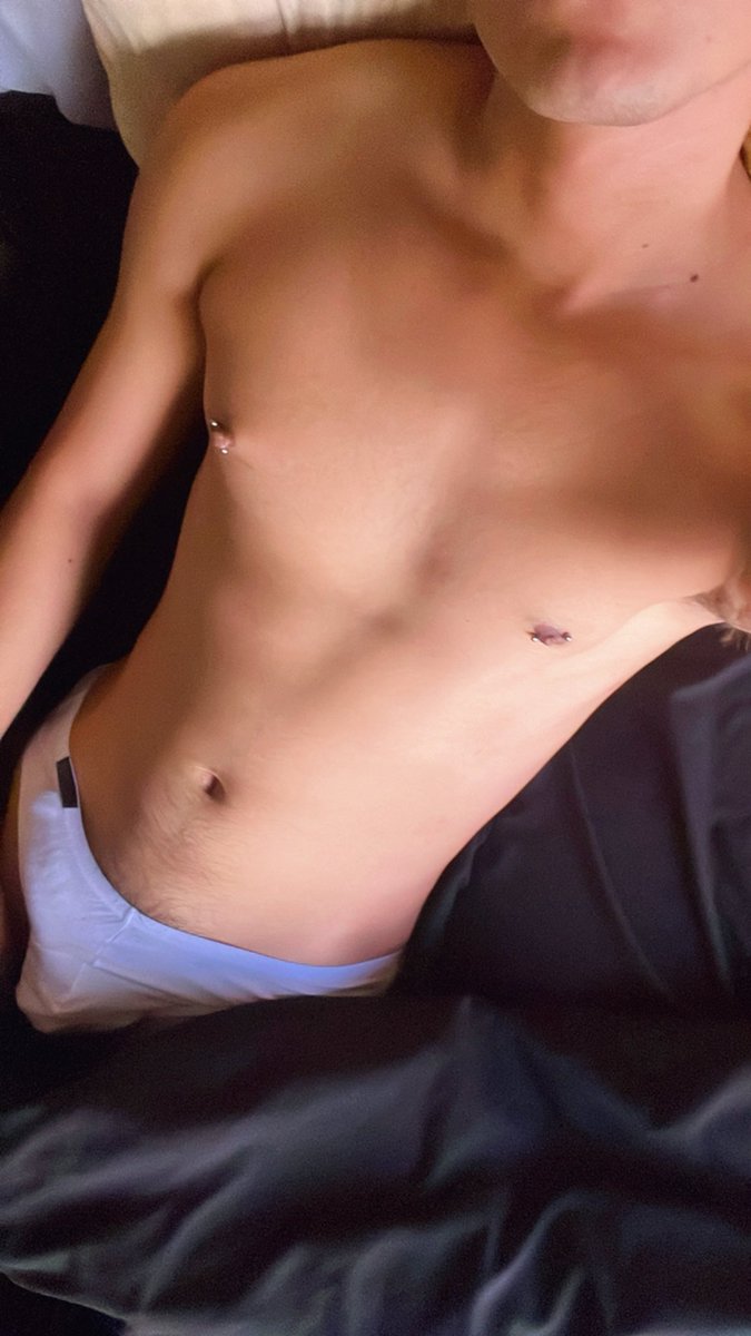 REAL UNDIES tweet media