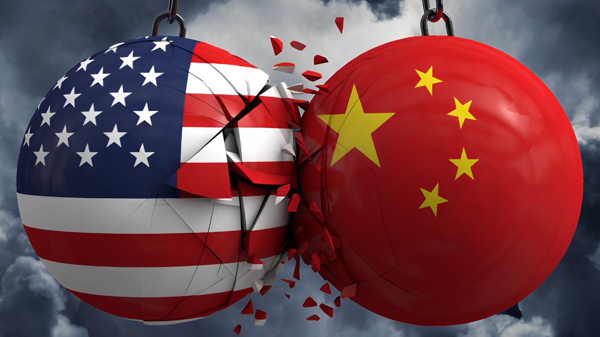 Dünya tarihinde her devletin altın çağı olur. ABD de emperyalizmle dünyayı sömürerek 250 yıllık bir mazi yaşadı. Sapık bir şovmeni lider yapan ve saldırganlıkta boyut atlayan katil ABD, Çin'in altın çağının başladığını görmekte geç kalmış ve 3. Dünya Savaşı'ndan umutlu. YEMEZLER!