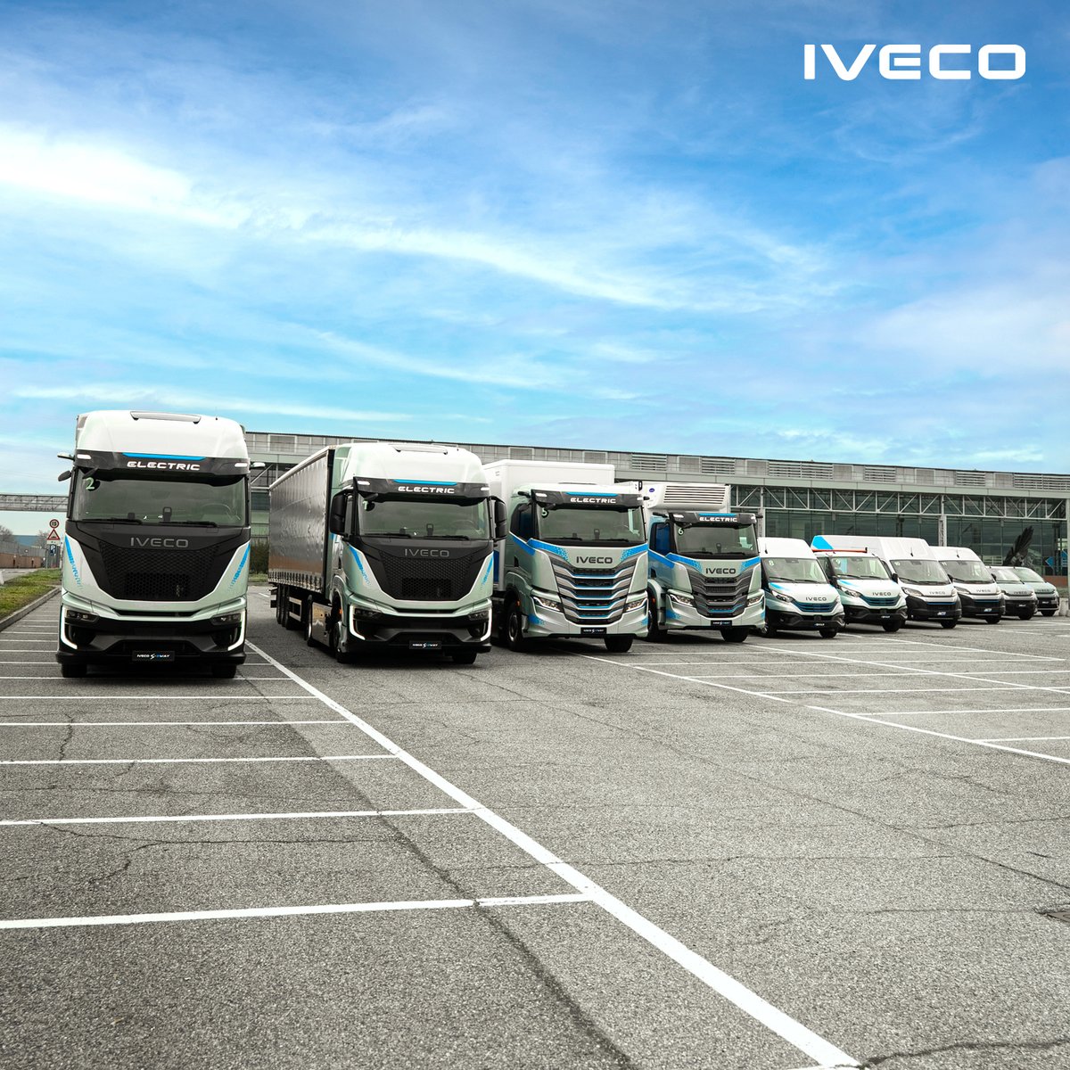IVECO UK tweet media