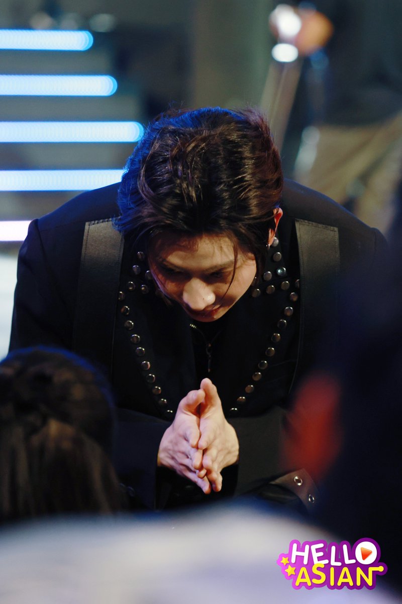 เป็นเอ็นดูความน่ารัก นอบน้อมของทั้งคนพี่คนน้องเลยย 

S26 ULTRA X TLEFIRSTONE 
#GalaxyxTleFirstone #TLE_mtm #Firstone #TleFirstone #เติ้ลเฟิร์สวัน
#BeyondtheGalaxy #GalaxyAI #GalaxyS26Ultra #Samsung