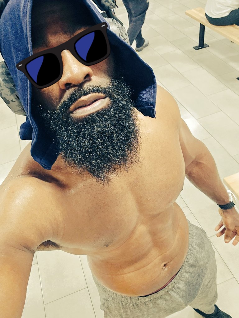 kolunget's tweet photo. @TheMenaceMaddie BIG GAINZ💪🏿💪🏿💪🏿 https://t.co/Cl9yQ5gjEi