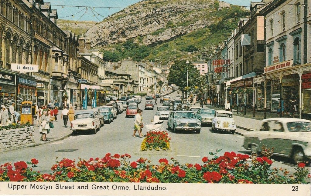 Bygone Britain tweet media