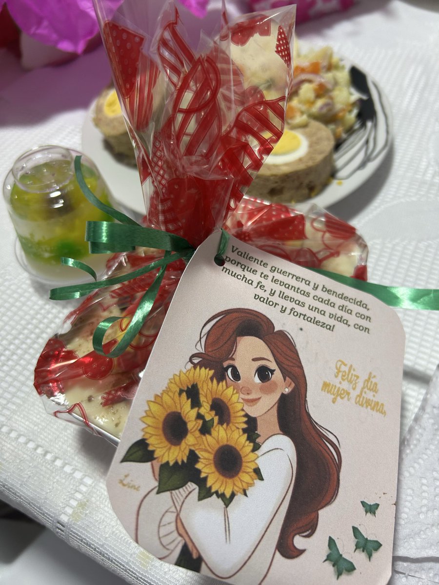 fund_FUNDAR's tweet photo. Hoy el equipo de trabajo sede Garzon, celebra el día internacional de la mujer, exaltando su excelente labor y compromiso. https://t.co/qB0jZ4b8cC
