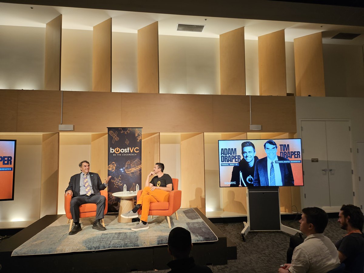 BraytonKey's tweet photo. And that is a wrap to the Founder Summit!

Ending talk from the legend @TimDraper.

Stories of how he was the first investor in @Tesla, @SpaceX, @RobinhoodApp, @Baidu_Inc, Bitcoin and so many more 💰

And missing @Google &amp; @netflix 😱 https://t.co/OQI7Opx5ob