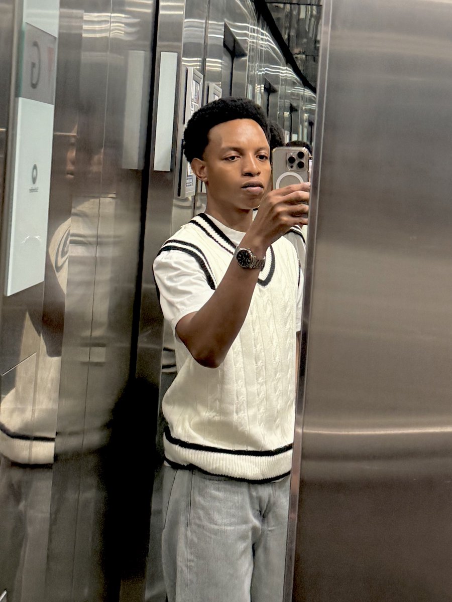 RAYMOND tweet media