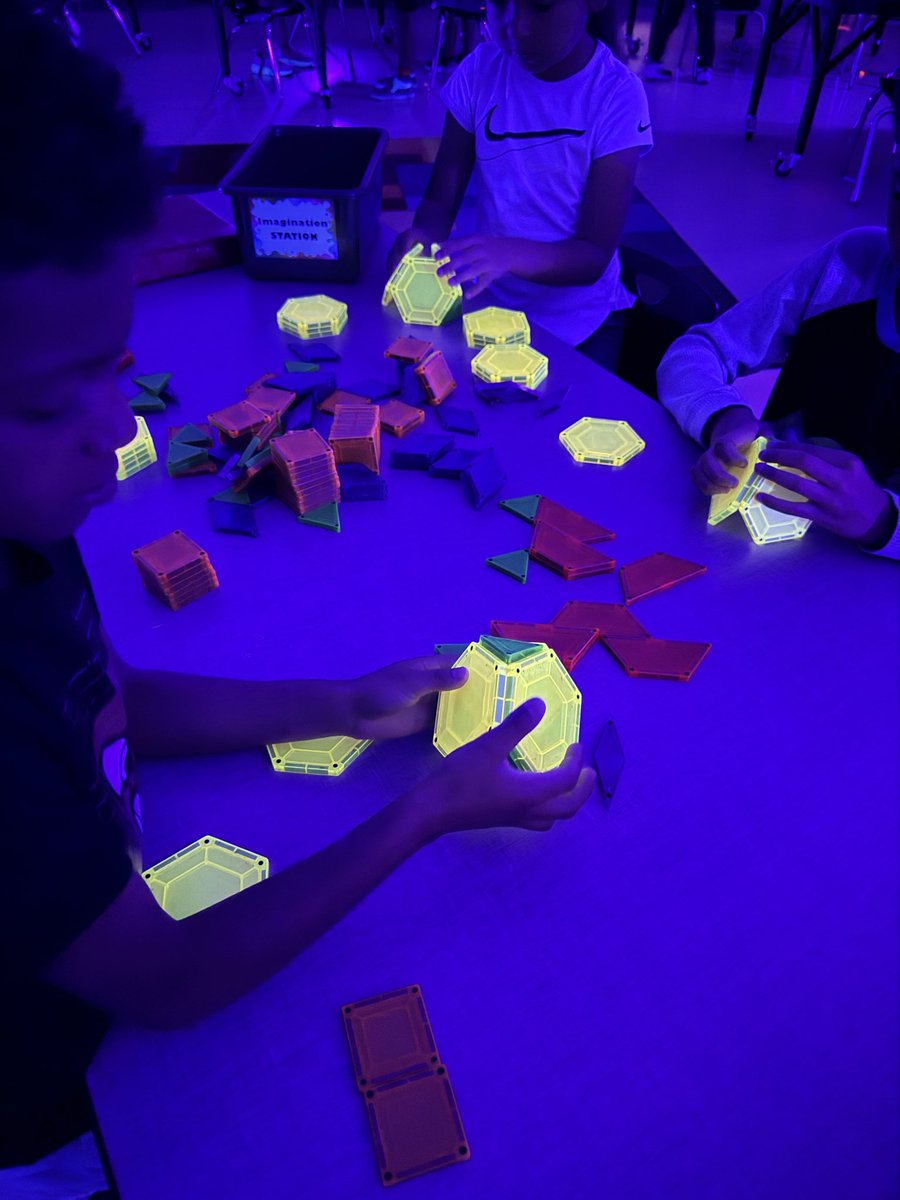 Mrs. Quinn tweet media