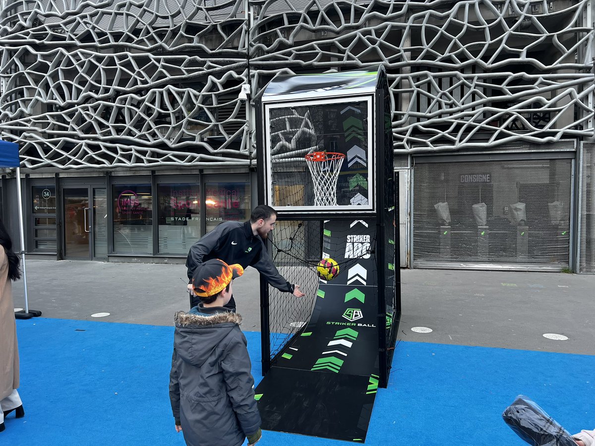 PSG Fan Services tweet media