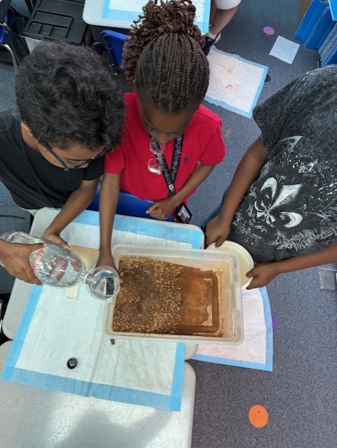 FBISDPremierOps's tweet photo. What do Palo Duro Canyon and Santa Elena Canyon in Big Bend have in common?  They both have rivers that eventually flow into the gulf! Students @OCE_BlueJays learned hands-on about canyons and made connections to being a #GulfGuardians. Great learning happens at #FBISDLevelUp. https://t.co/6SWdcdM5WU