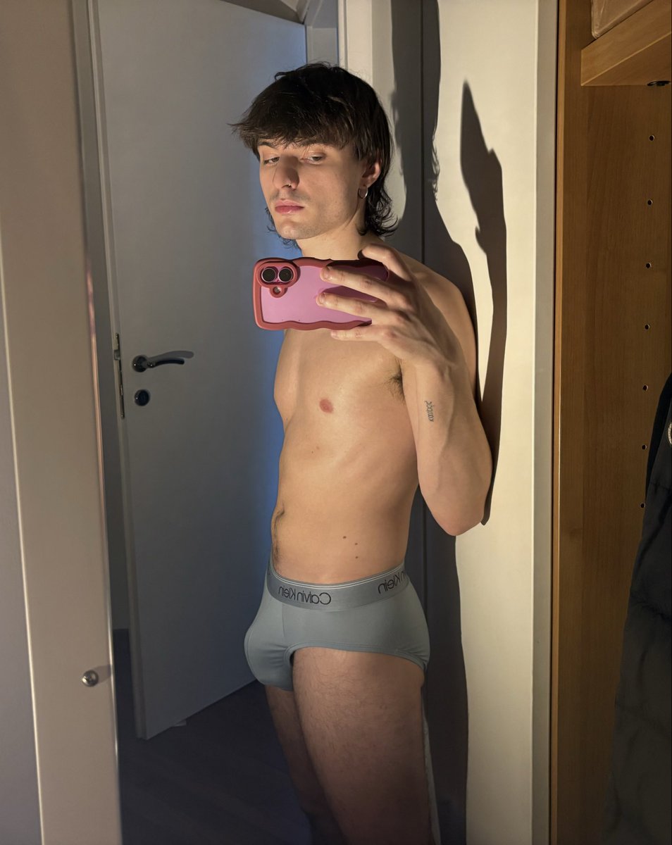 𝓪𝓷𝓭𝓻𝓮𝓪🏹 tweet media