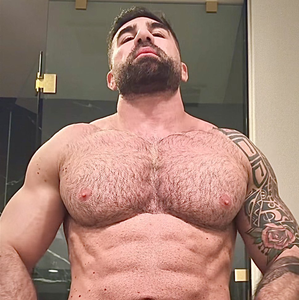 MuscleNips tweet media