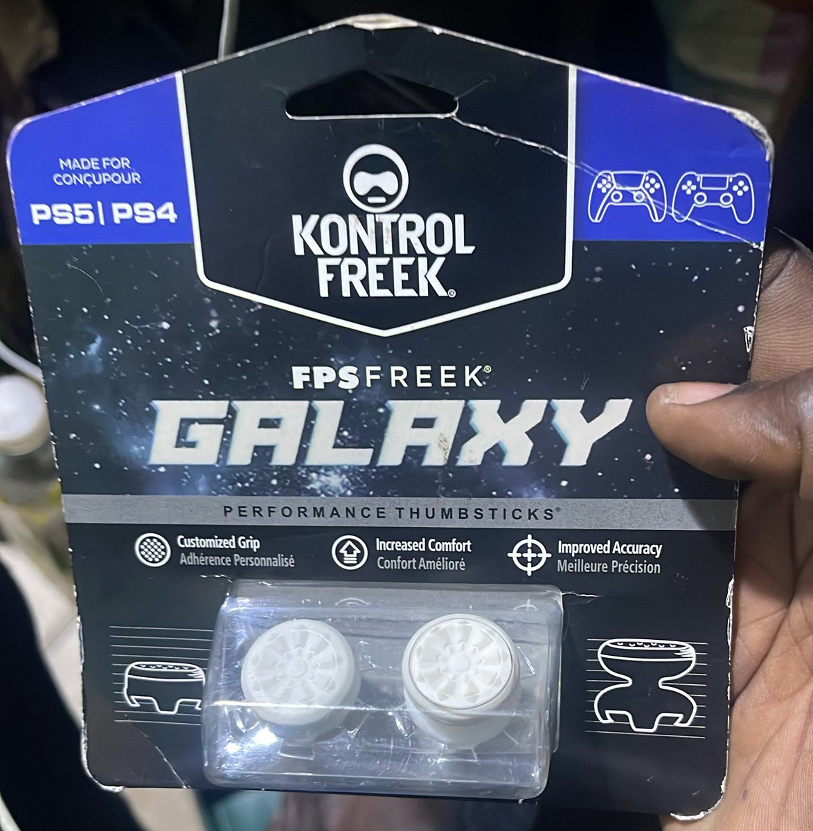 GAMESHOP_Offiel's tweet photo. Nous sommes une boutique spécialisée dans la vente des produits de jeux vidéo, de maintenance des consoles de jeux et de la réparation. https://t.co/bYElVLzNwV