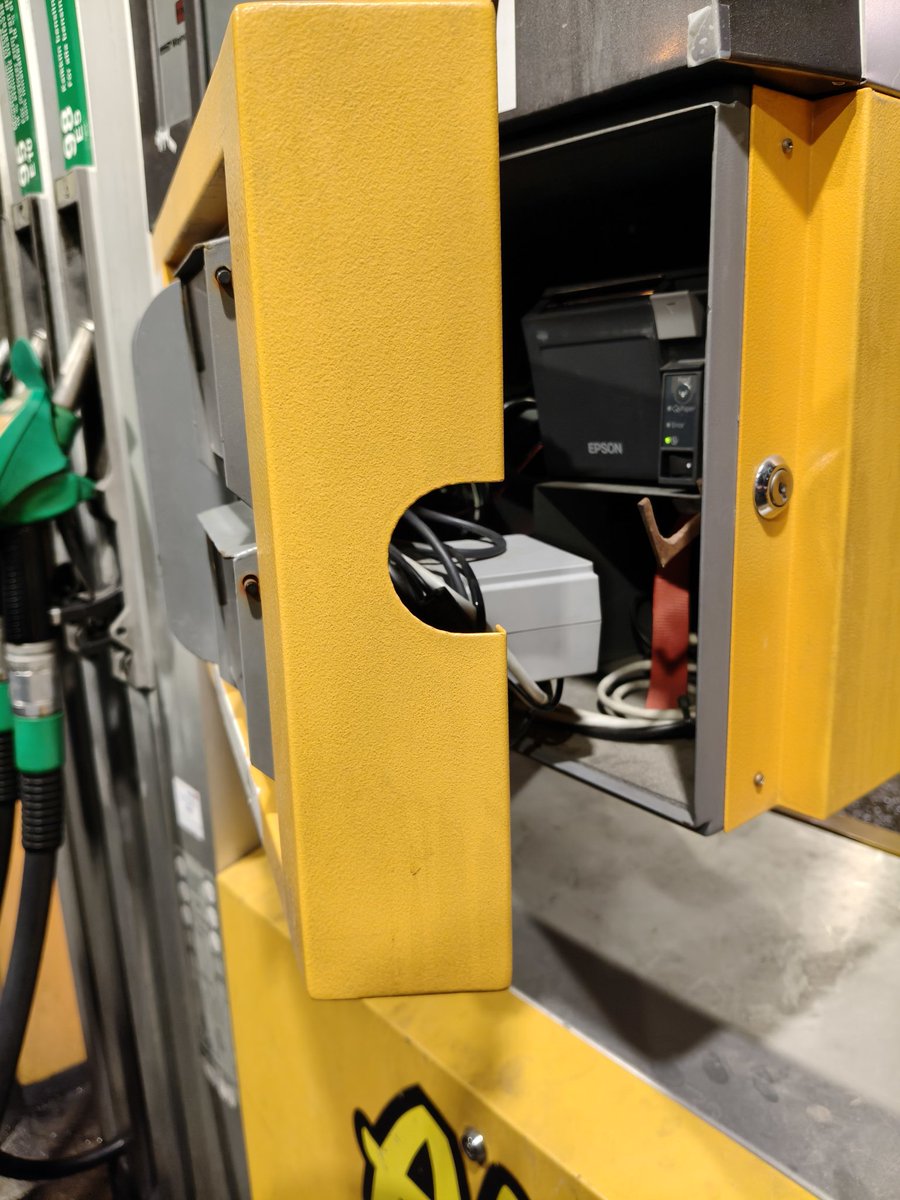 Lasse Hakala tweet media