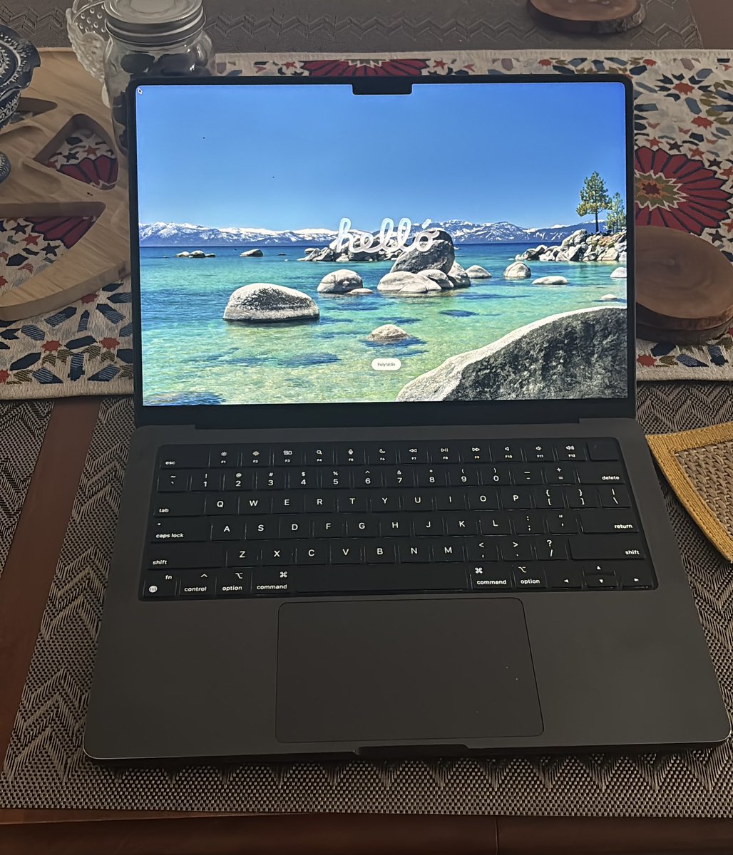 aayanr07's tweet photo. Bought a (used) m3 MacBook Pro :) https://t.co/OsmNz0BGFu
