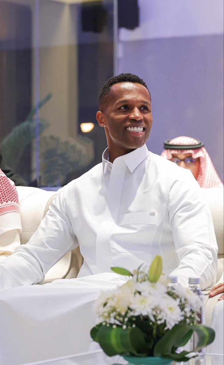 nice2039's tweet photo. @AlNassrFC @SaudiRichy 💙💛💙 https://t.co/ffwnaxLg6V