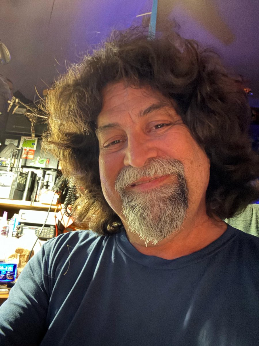 JohnWilliakv's tweet photo. Thank God is Friday https://t.co/8FINmSirku
