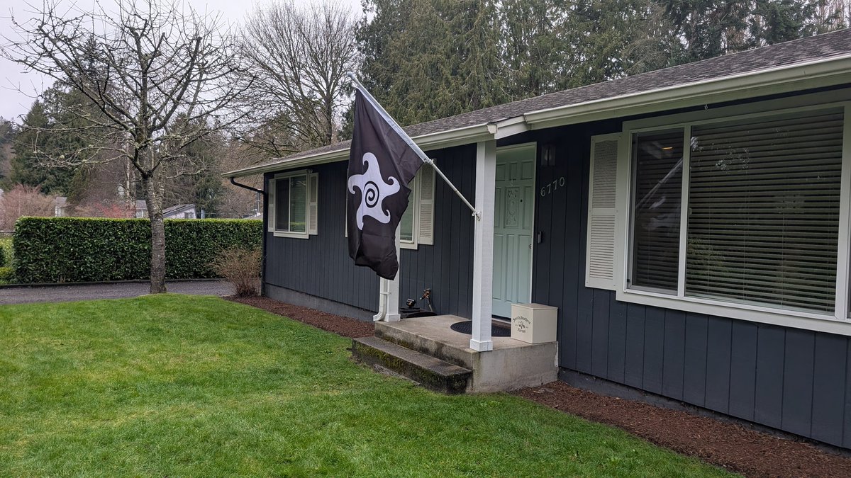 Luke B 🇺🇲🤘🇮🇱 tweet media