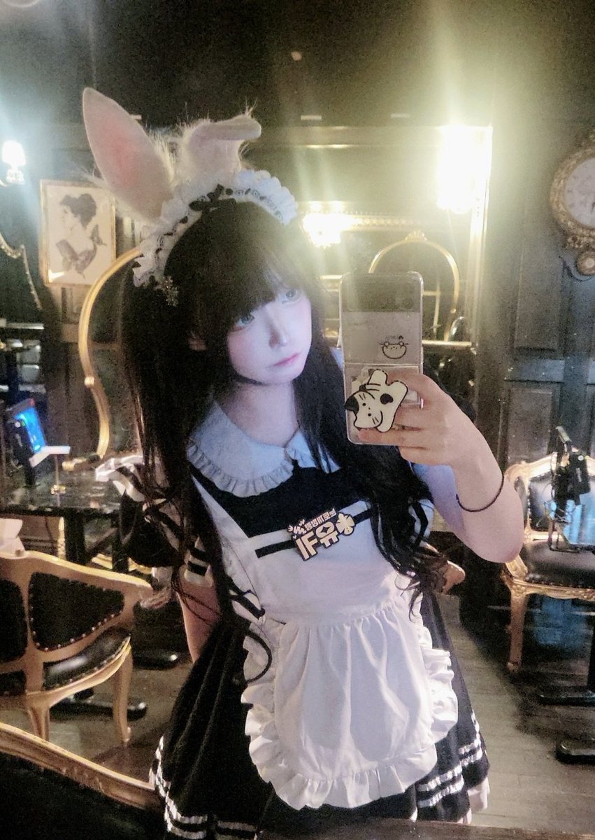 101_m0ng's tweet photo. 특별 게스트
카와이 메이드 카페의 유키냥이 출연합니다 https://t.co/IzkMZaLt8N