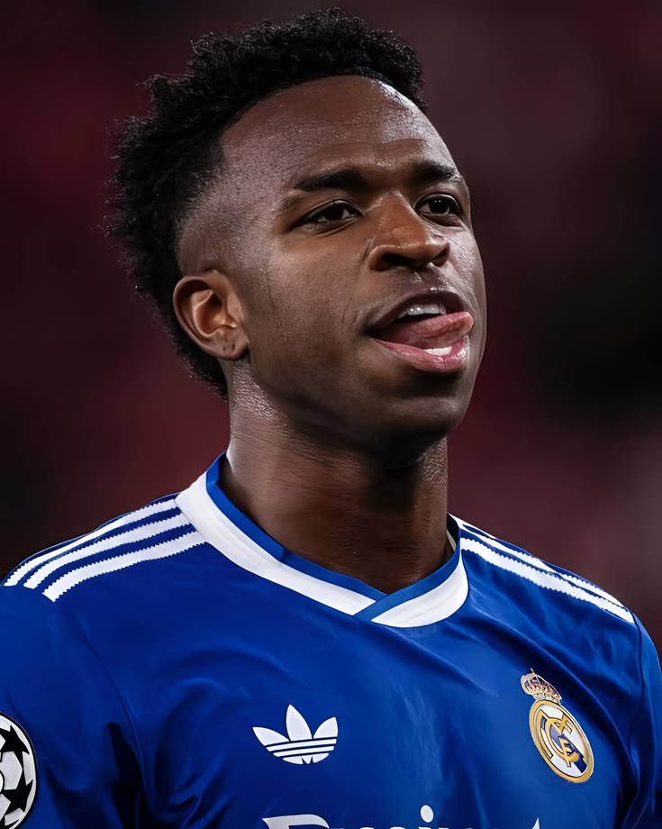 vinijr_stats's tweet photo. 📊 Real Madrid players with the most Goals and Assists in 2026 🤍🎯

🇧🇷 Vini Jr - 11 G/A 
🇫🇷 Mbappé - 10 G/A
🇺🇾 Valverde - 10 G/A
🇪🇸 Gonzalo Garcia - 7 G/A https://t.co/YpF7LWG7rH