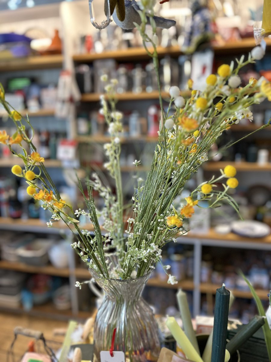 fjcookshop's tweet image. #MothersDayGifts 🎁 

How about these ? All on sale now in our little shop on @bishyroadnet 

#OpenAllWeekend Hope to see you

#BishyRoadShopping