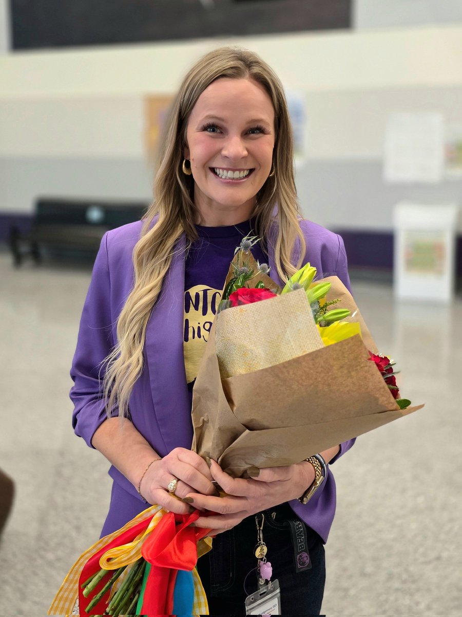 MontgomeryISD's tweet photo. Congratulations to Montgomery ISD's Assistant Principals of the Year! 🎉

🦁 Kate Norsworthy, Creekside Elementary Assistant Principal
🐻 Jessica Mitchell, Montgomery High School Assistant Principal

Thank you for all you do everyday for our staff, students, and community! 💕 https://t.co/Ca0DEf1NqS