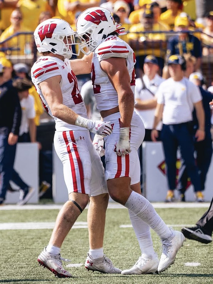 ❤️‍🩹 tweet media