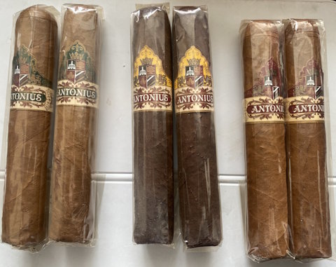 aboutcigars's tweet photo. Review of All Three Antonious Cigars by Cigar Expert Dr. Mitch Fadem: 
https://t.co/ac6gc1PFqk https://t.co/m1klGxg4fu