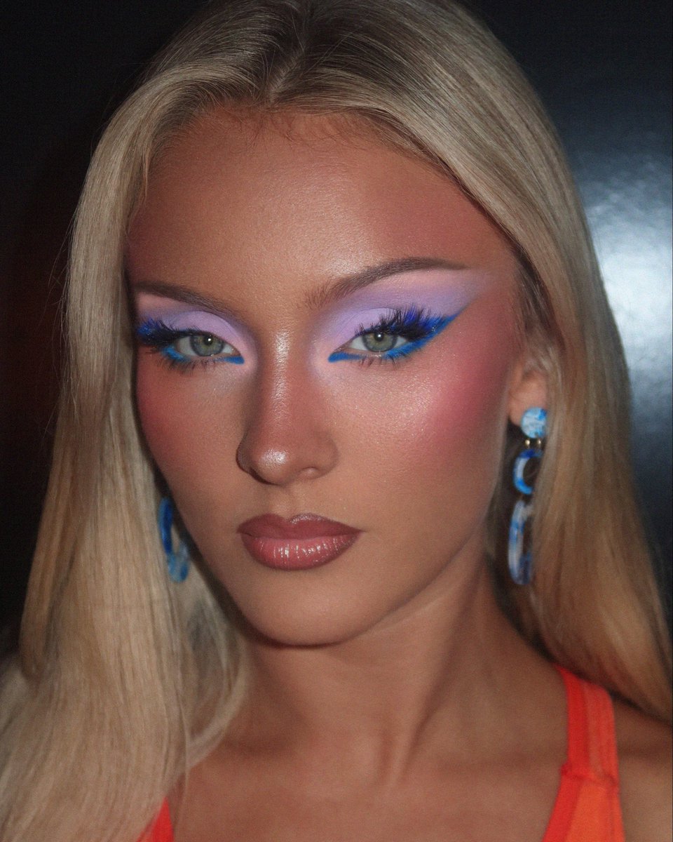 Sophia Sinot tweet media