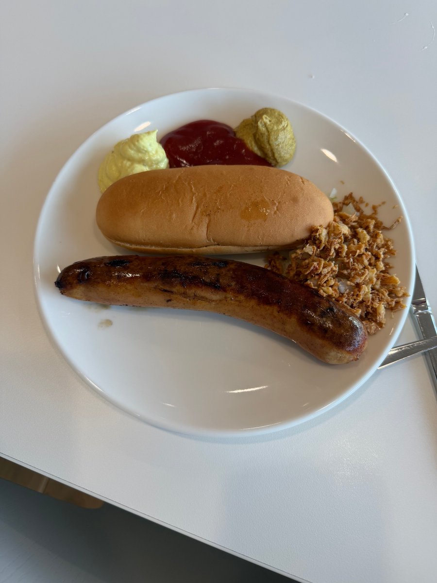 Torben Saatterup 🦇 tweet media