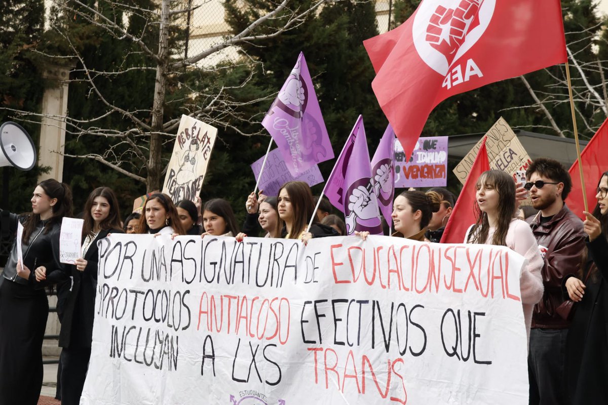 Asamblea de Estudiantes Permanente tweet media