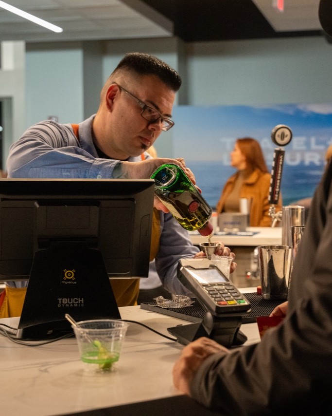 Frontwave Arena tweet media