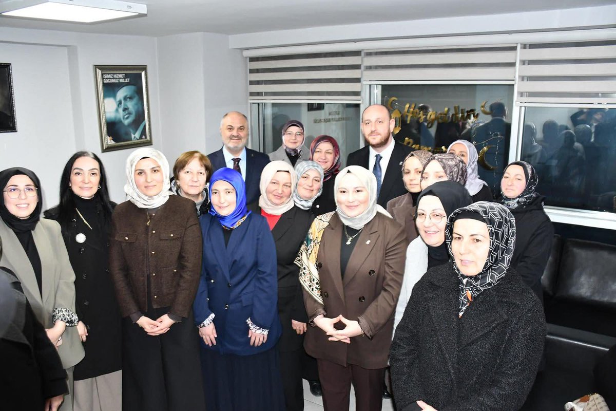 akkadingiresun's tweet photo. AK Parti Genel Başkan Yardımcımız, Teşkilat Başkanımız Sayın Ahmet Büyükgümüş’ü İl Başkanlığımızda ağırladık. https://t.co/hE6fqCJrVX