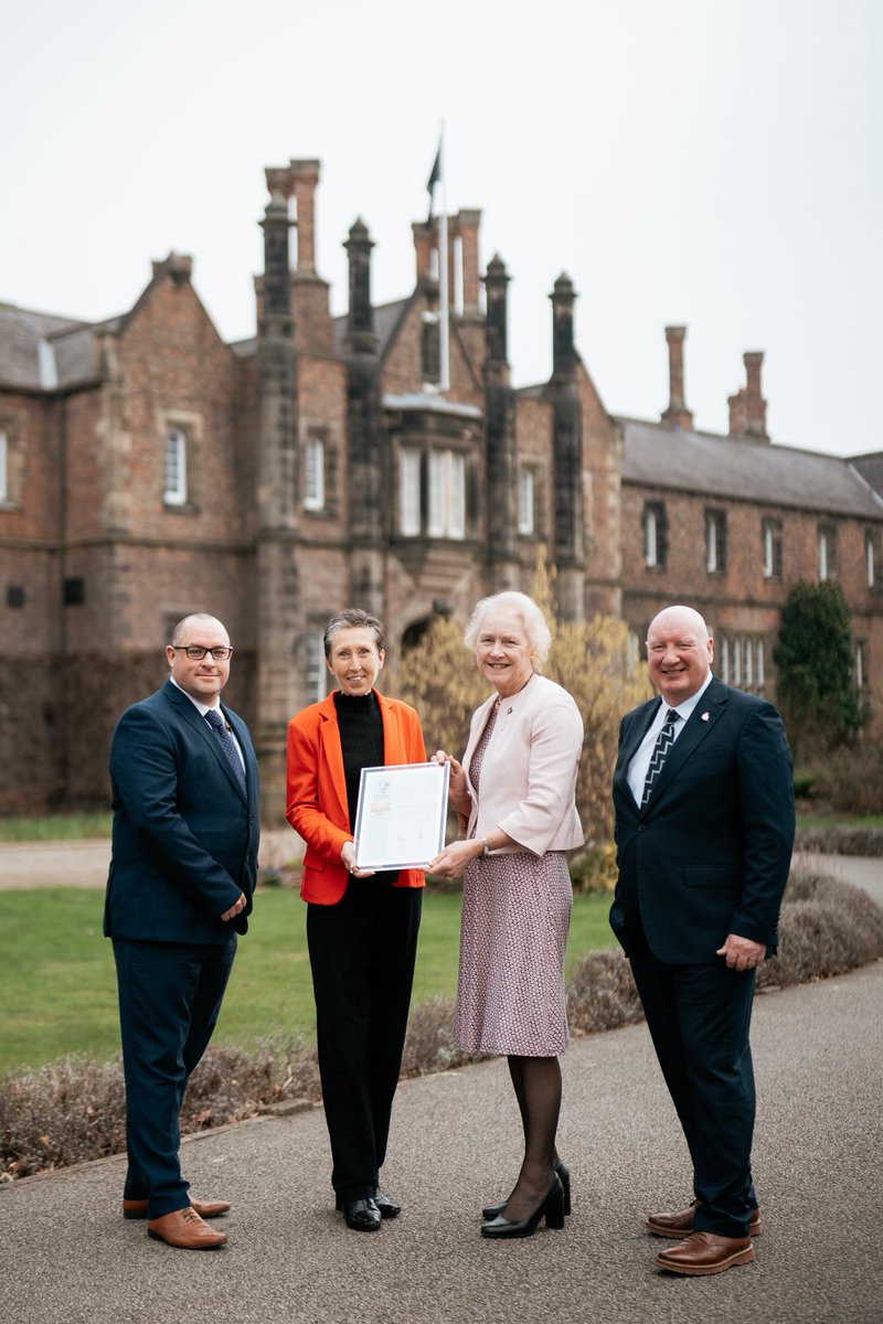 Military Human: York St John University tweet media