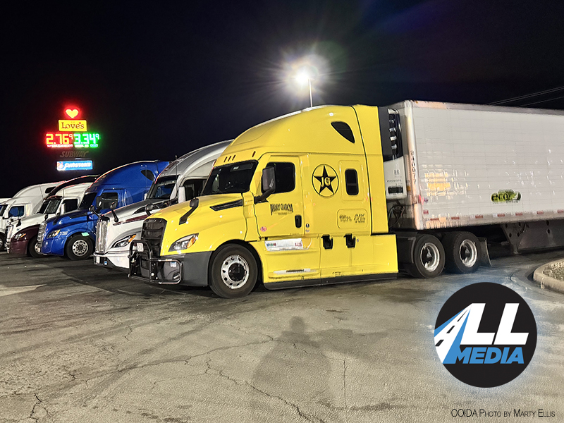 $200 million is a great place to start, but truckers need more money for truck parking. 

Where do you find it most difficult to find truck parking?

landline.media/funding-legisl…