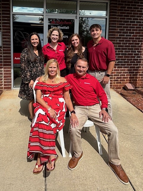 SFAgentTim's tweet image. 🎉 Happy Employee Appreciation Day! 🌟 Today, we celebrate the heart of our success - YOU! 💼💖 Thank you for your hard work, dedication, and creativity that drives us forward. Here's to fantastic achievements ahead! 🥳 #EmployeeAppreciation #TeamSpirit #TalktoTim #StateFarm