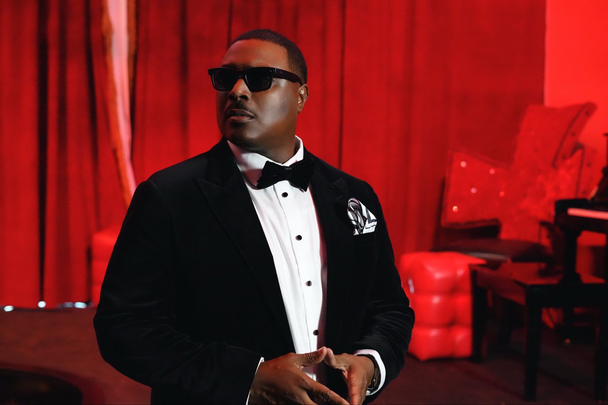 INTERNATIONAL JONES tweet media