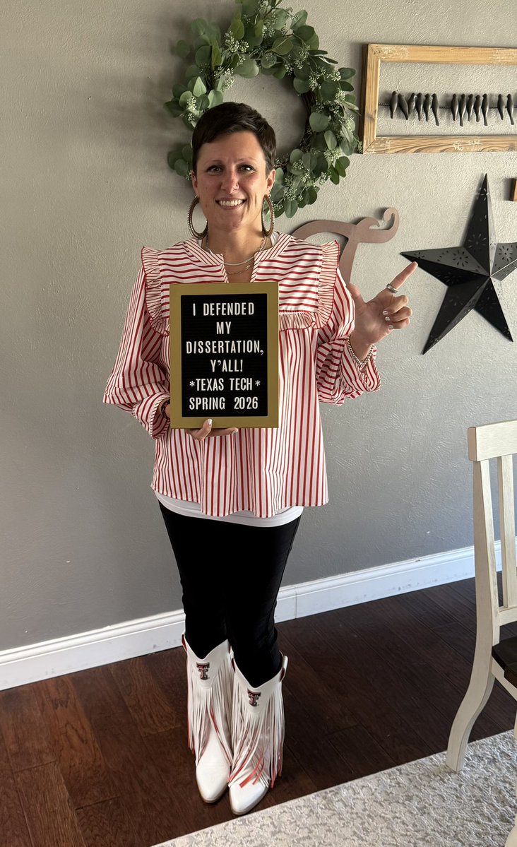 Dr. Lauren Ŧavarez, CETL tweet media