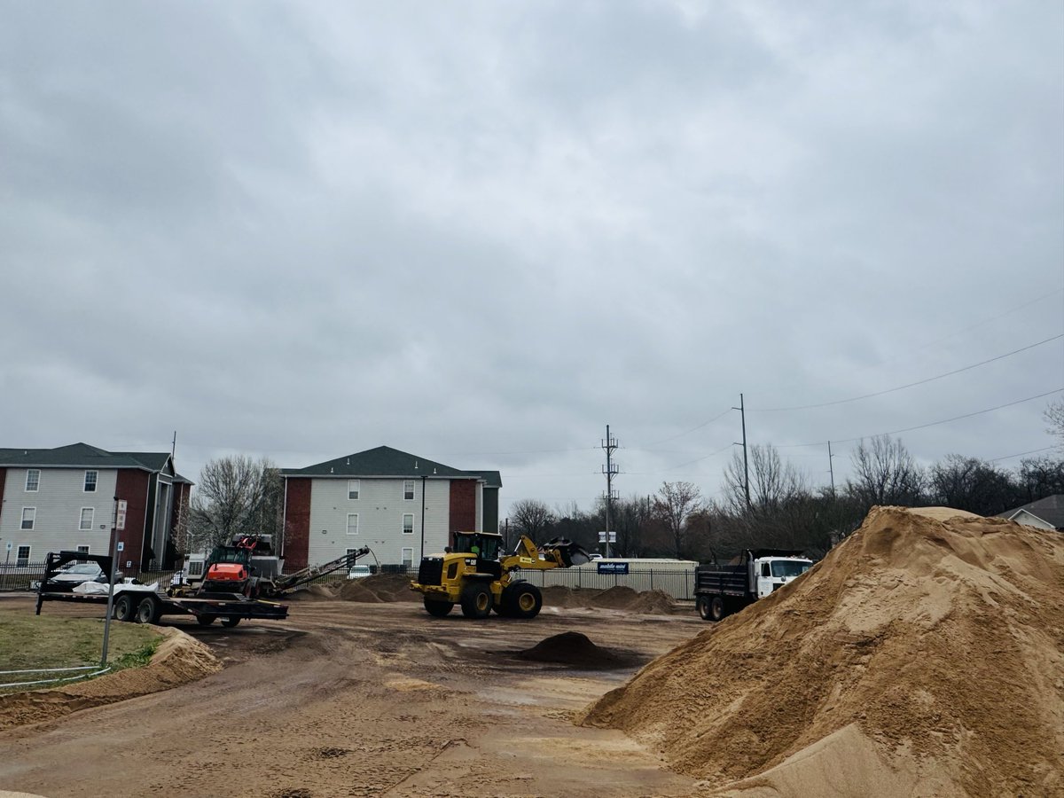 Cody Elwood tweet media