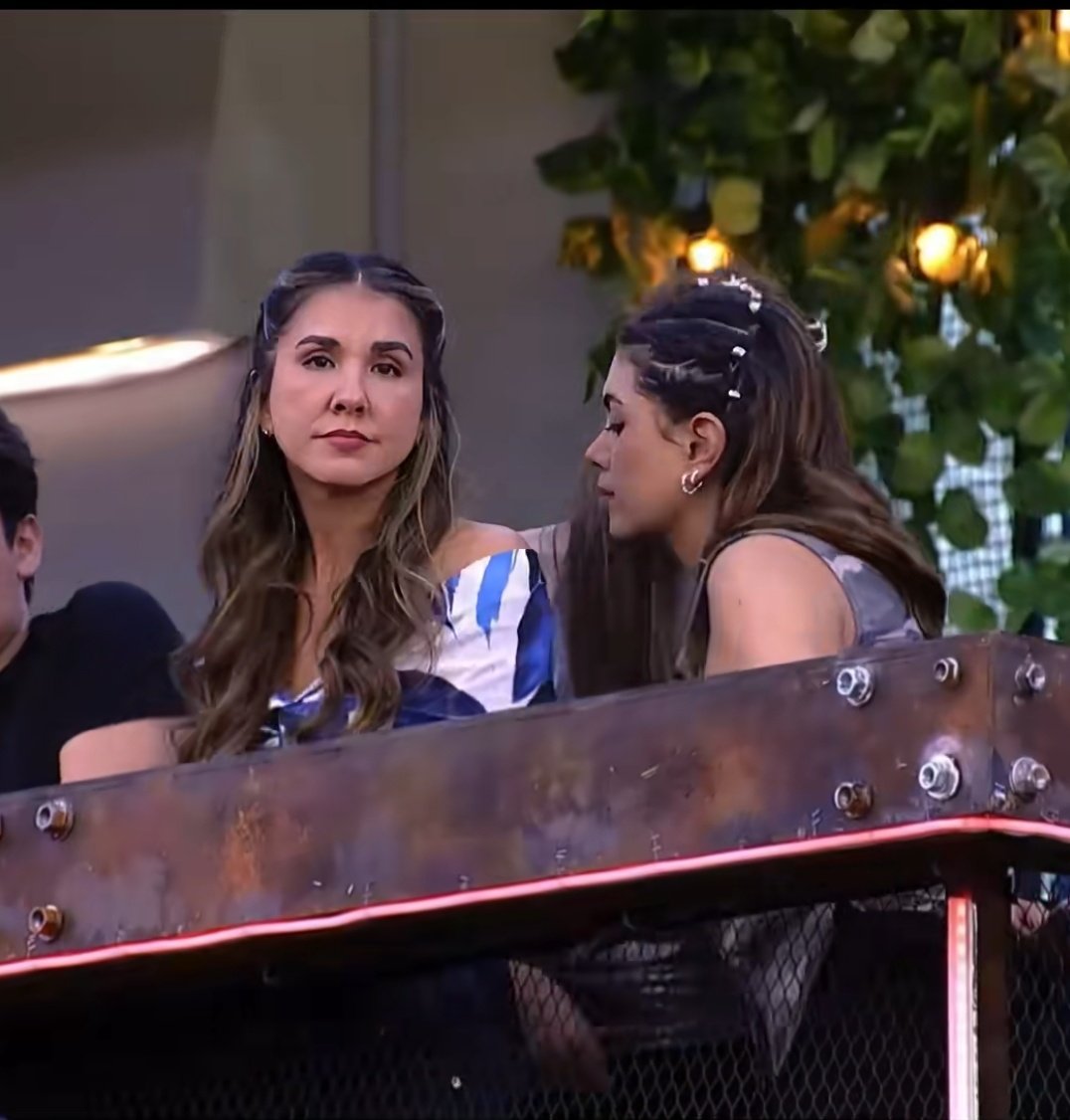 ∞Ross™🫶🏼 tweet media