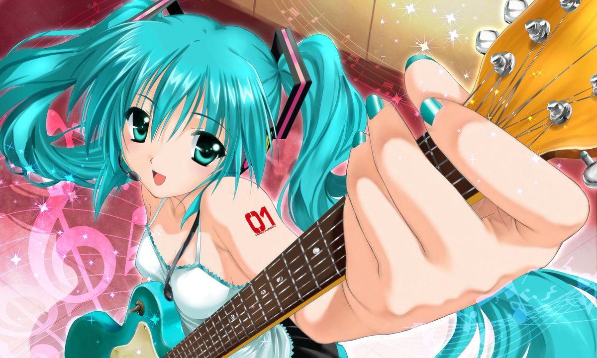 roozuchan tweet media