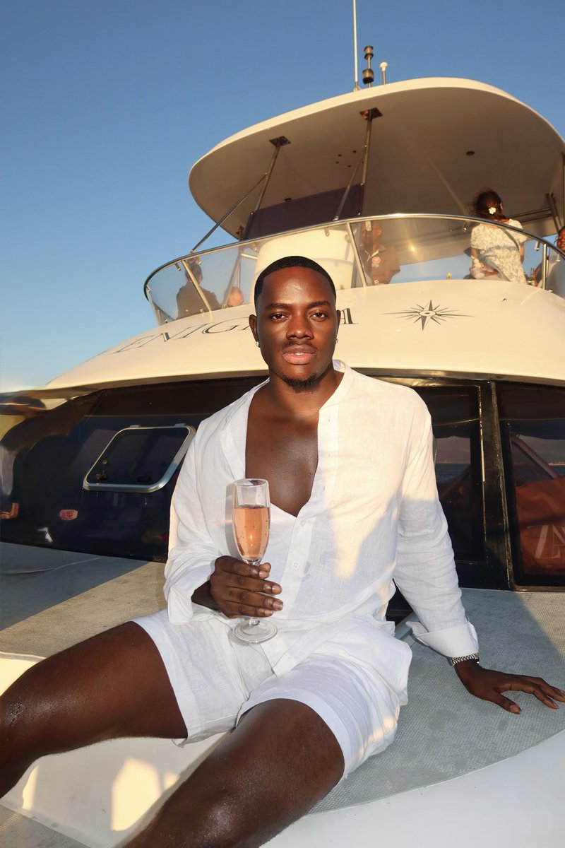 Sokeyrionz tweet media