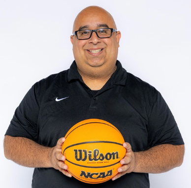 WeAreBoscoTech's tweet image. The Tech welcomes Girls Basketball Coaching Staff. Read all about new Head Girls Basketball Coach Jose Herrera &amp;amp; Assistant Girls Basketball Coach Rene Herrera at:  issuu.com/.../tech_welco…...
#boscotech #AAU #Tigerathletics #Techbball #girlsbasketball