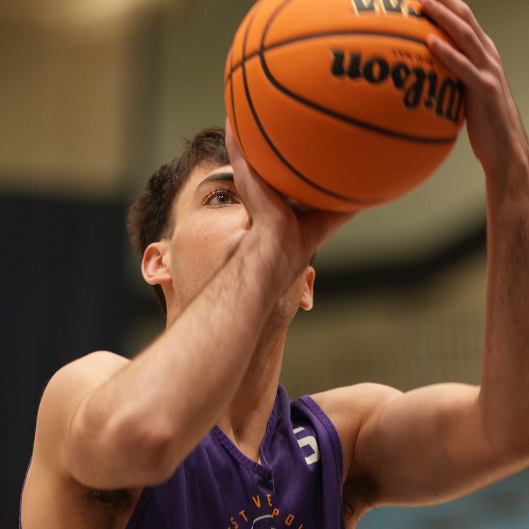 UW-Stevens Point Men’s Basketball🏀 tweet media